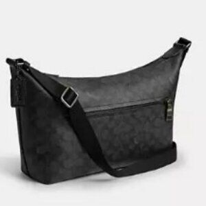 Finn Crossbody Bag